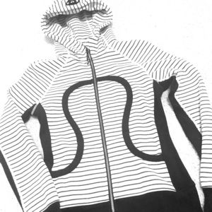 Lululemon Bundle - Size 4 - Excellent Condition